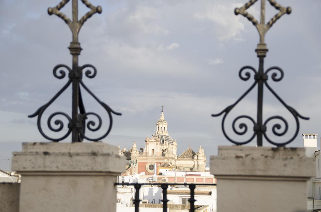 Hotel Plaza Sevilla Exterior foto